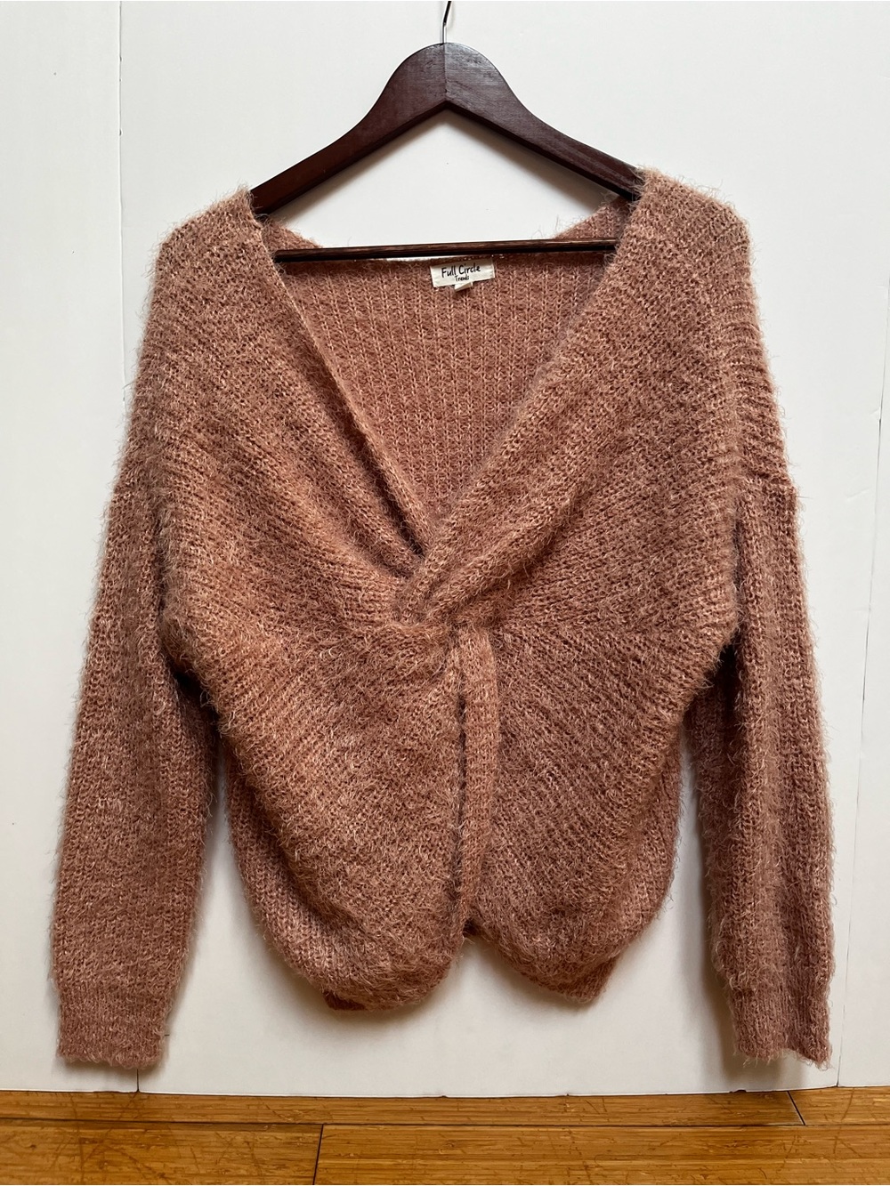 Full Circle Reversible Eyelash Romantic Dusty Rose V- Neck Sweater Size Medium
